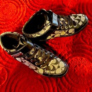 Coach casual high top shoes, cute and stylish!